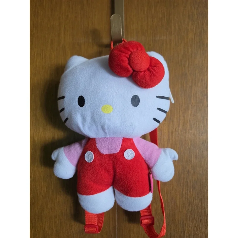 Hello‎ Kitty Plush Backpack
